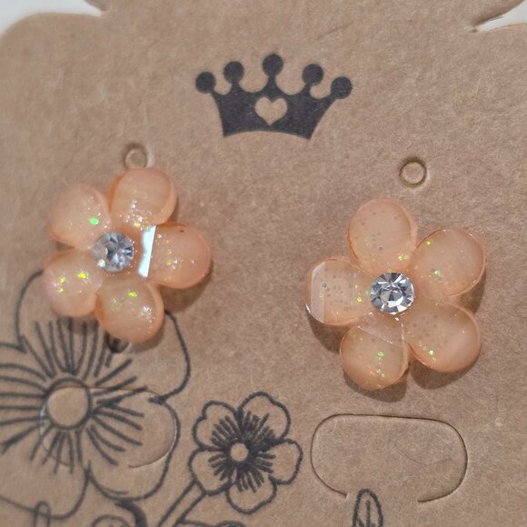 NOS Glitter Peach Faceted Petal Center Rhinestone Flower Stud Pierced Earrings - Picture 6 of 11